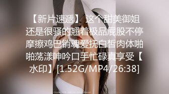 这是我女同学，小时候从楼梯上摔下来摔坏了头,每天起床不穿衣服就跑到墙角尿尿_1