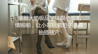   颜值不错牛仔裤妹子啪啪，抬腿摩擦上位骑坐侧入大力抽插猛操