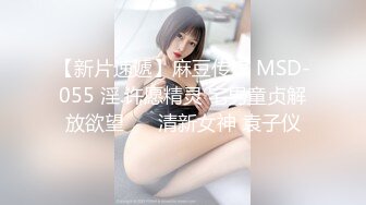 风骚老板娘轻熟女全裸自慰热舞，扭动起来风骚得很，主动掰穴，很粉红的蝴蝶逼