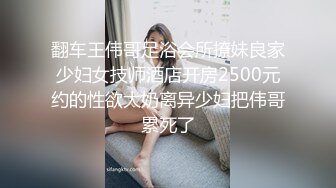 勾引咖啡店服务员带到仓库里按在艹爽他(中) 