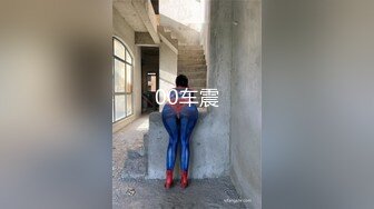 酒店女厕全景偷拍制服美女职员嘘嘘很漂亮的小鲍鱼真想尝一口连着来了两次