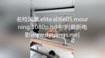 漂亮灰丝小少妇 啊痛 温柔一点行吗 有人做爱不爱戴套 他偏偏要戴个丝袜套 把我逼逼的水都快吸干了