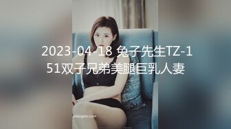 商场女厕全景偷拍 肉丝短裙高跟少妇的小嫩鲍