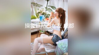 女装大佬网吧偷吃熟睡大鸡巴